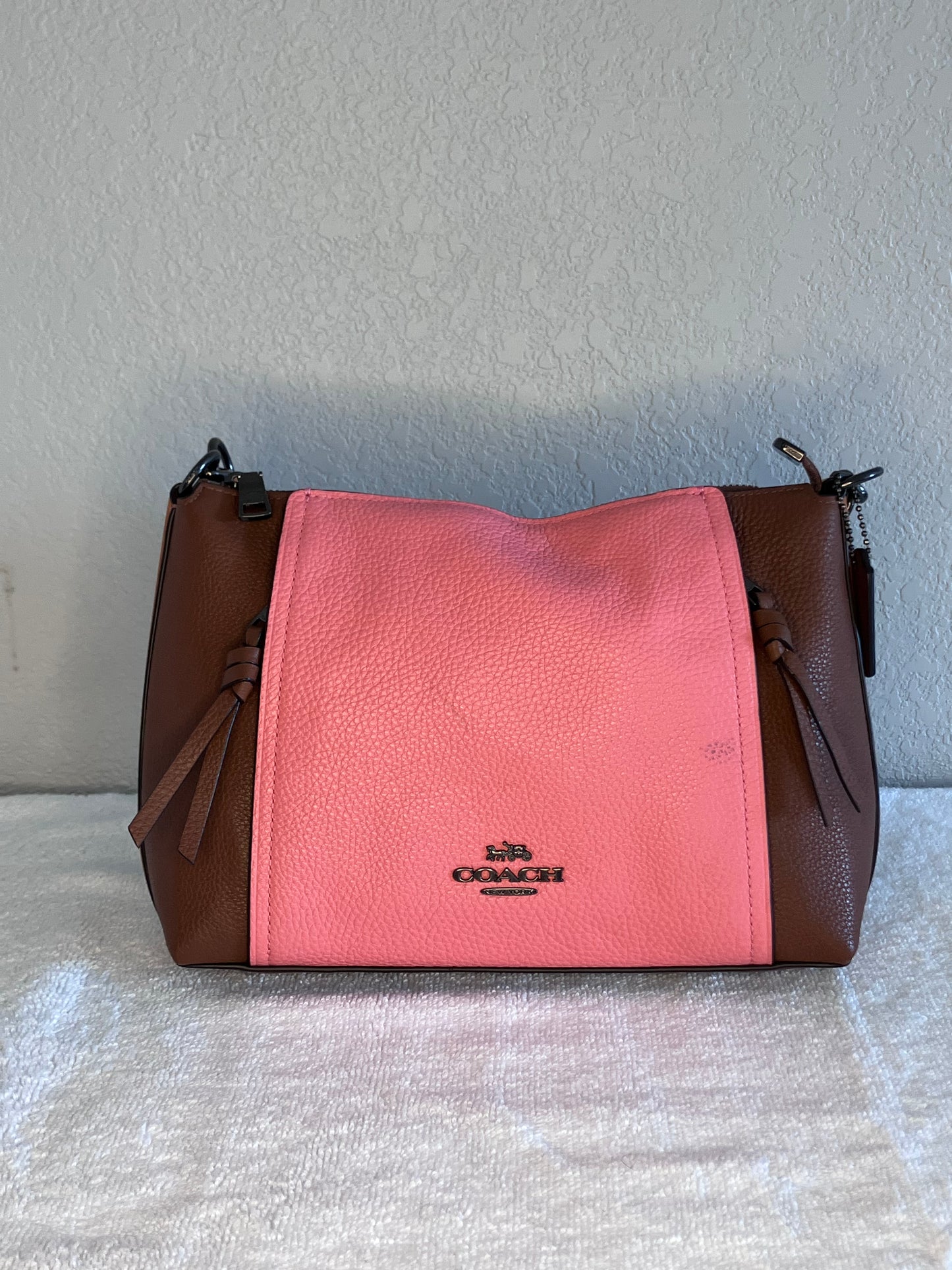 Coach Marlon Hobo Pink