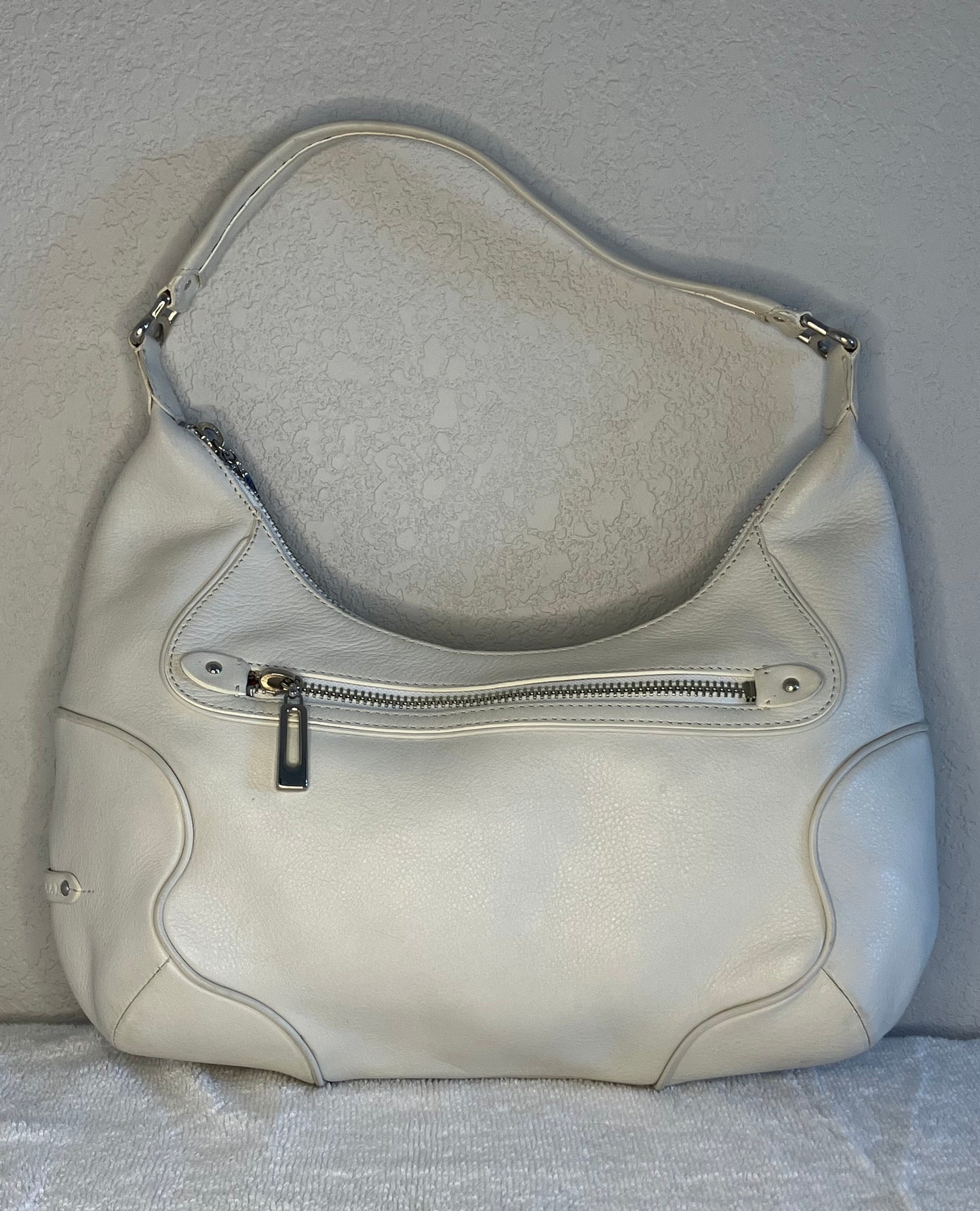 Cole Haan Ivory Leather Medium Hobo Shoulder Bag.