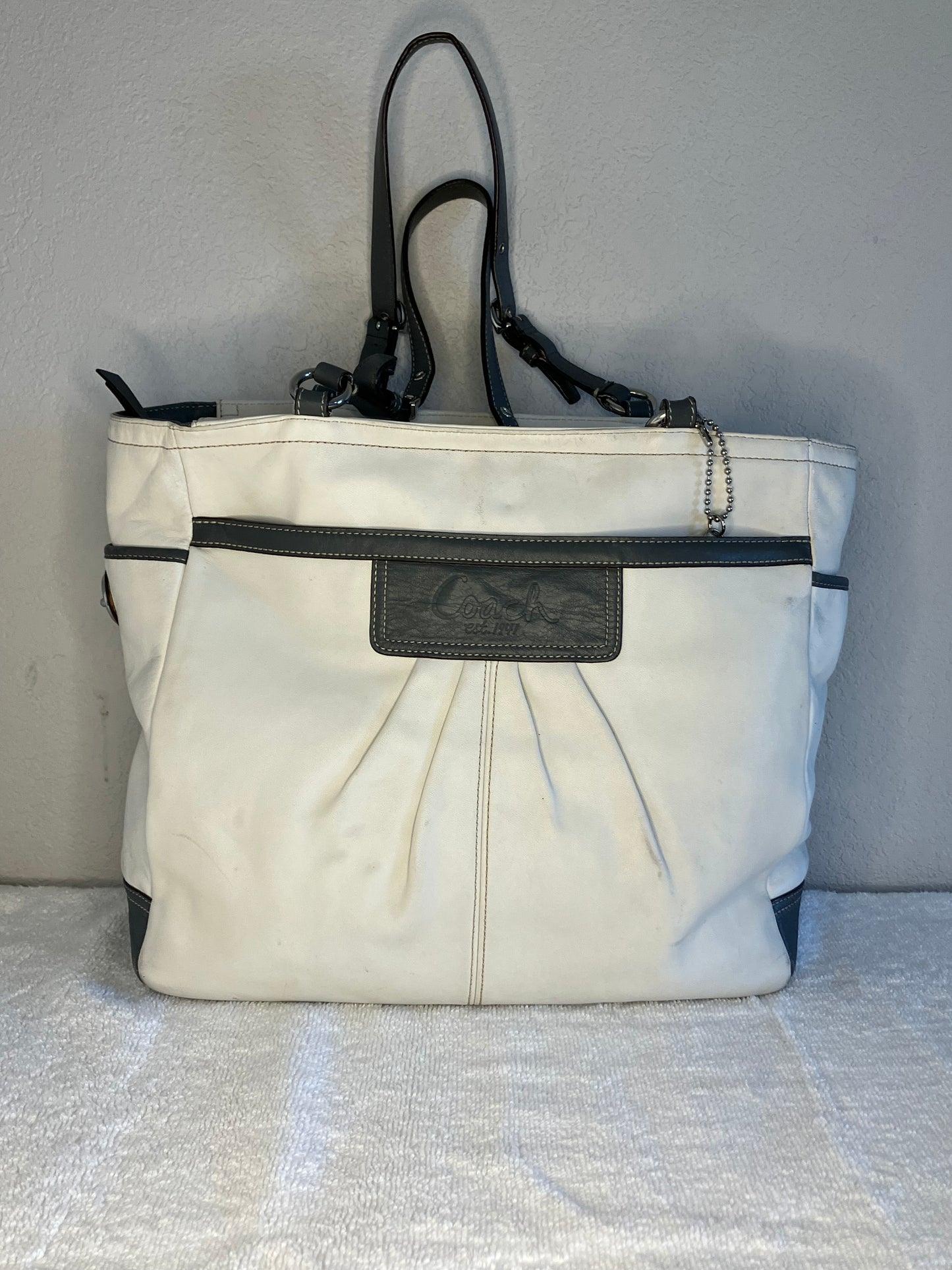 Coach Soho Large Pleated Gallery Tote in White Leather with Dark Gray trim